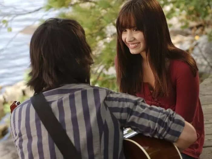 'Camp Rock' director shares 17 things fans probably never knew about the iconic Disney movie