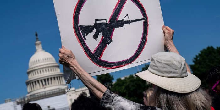 Top Democrats blast 'extremist, right-wing' Supreme Court ruling: 'An invitation for more gun deaths and chaos in America's neighborhoods'