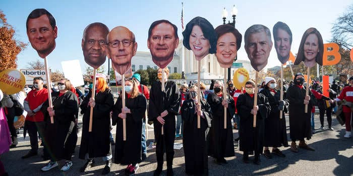 Which Supreme Court justices voted to overturn Roe v. Wade? Here's where all 9 judges stand