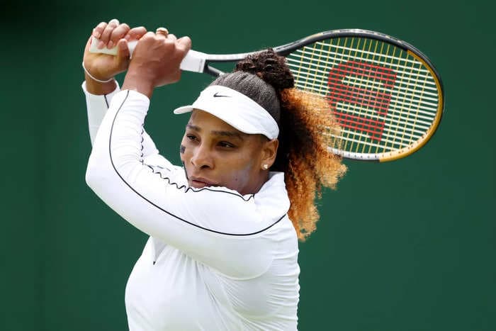 Serena Williams will be a Wimbledon outsider but is still a title contender, says Tim Henman