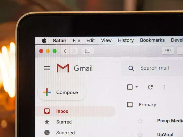 Here’s how to send an email without the internet using Gmail