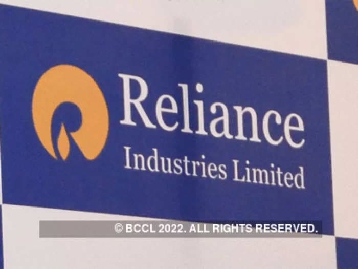 Reliance becomes the official retailer for American fashion brand Gap in India