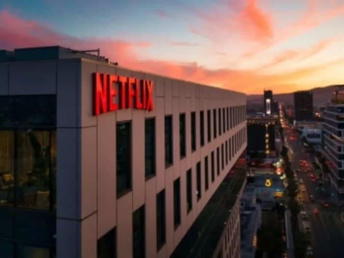Netflix loses a million paid subscribers - 5x more than its Q1 loss