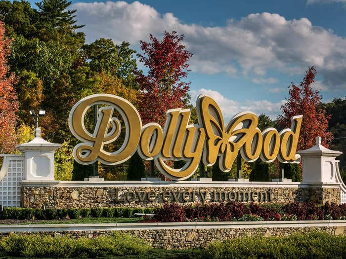 7 hidden details you may have missed at Dolly Parton's Dollywood theme park
