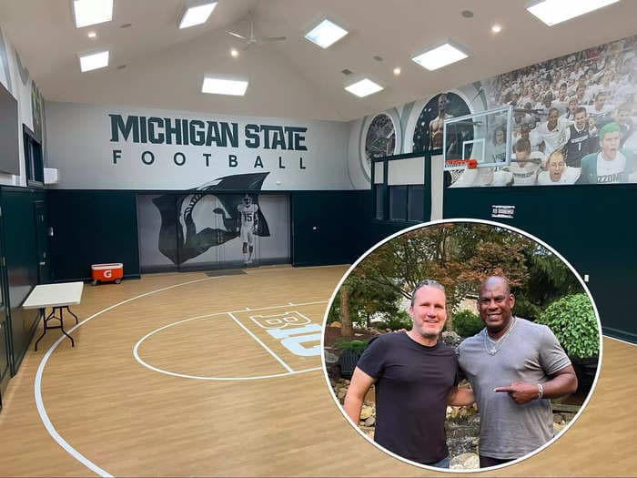 Check out the incredible man cave and other tools that Spartans coach Mel Tucker uses to recruit top players to Michigan State