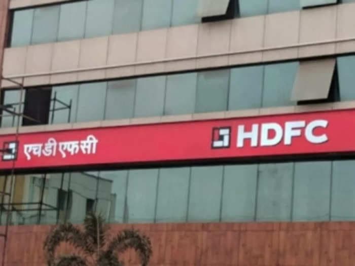 HDFC hikes its benchmark lending rate by 25 basis points