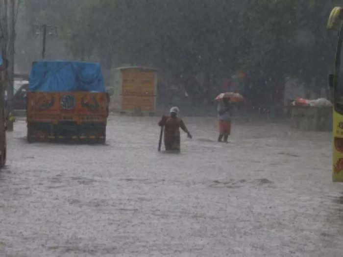 Heavy rain likely in Theni, Dindigul, Coimbatore, and Tirupur districts of Tamil Nadu till Aug 5: IMD