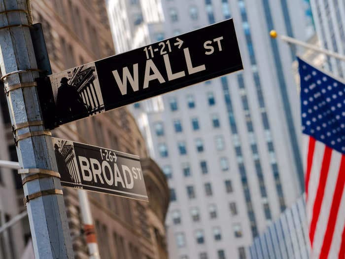 Investment bankers worried about lower bonuses are scouring Wall Street for new jobs