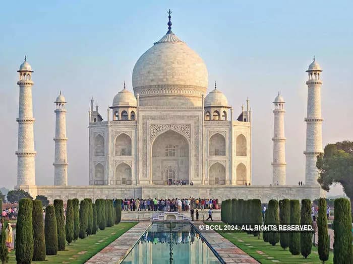 Taj Mahal continues to lose its sheen due to pollution in the Yamuna and industrial emissions