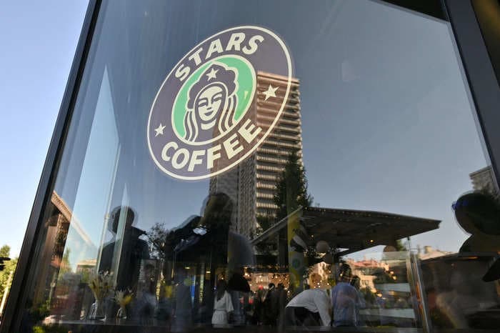 Months after Starbucks pulled out of Russia, the coffee shops are being reopened as Stars Coffee