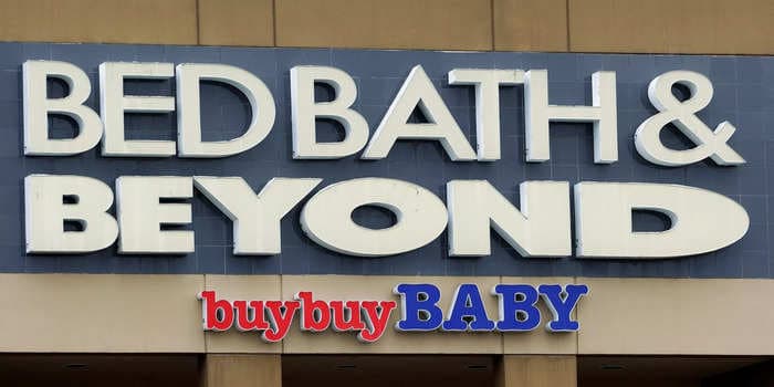 The SEC will likely look into Ryan Cohen's exit from Bed Bath & Beyond stock, says former chair Jay Clayton