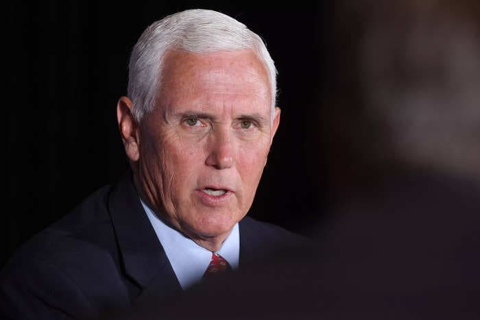 Mike Pence says he didn't leave office with classified materials, calls for 'unprecedented transparency' from the DOJ on the Mar-a-Lago raid