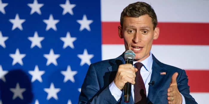 Trump-backed Arizona Senate candidate Blake Masters scrubs website of extreme anti-abortion stance as GOP frets over impact of Roe reversal on the midterms