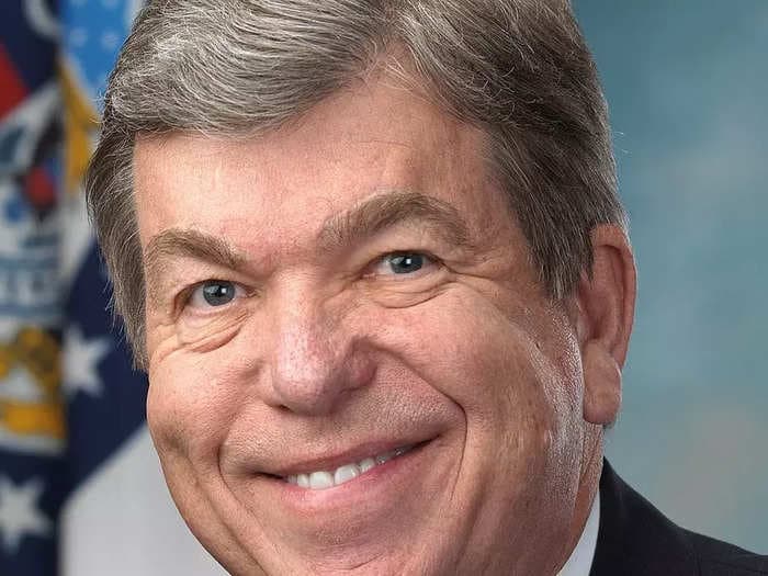 Sen. Roy Blunt says he was concerned the intelligence committee wasn't informed about the documents at Trump's Mar-a-Lago before the raid