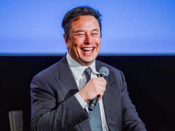 Elon Musk says the world still needs to use oil and gas or 'civilization will crumble'