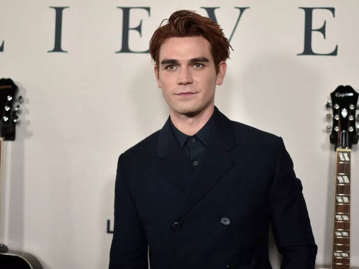 'Riverdale' star KJ Apa becomes a Samoan chief in his village during a traditional ceremony