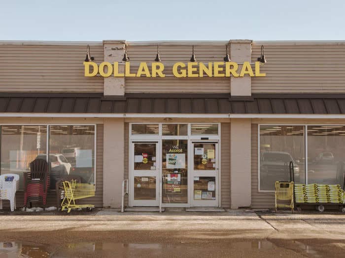 Shoppers earning $100,000 are turning to dollar stores amid soaring inflation, Dollar General CEO says