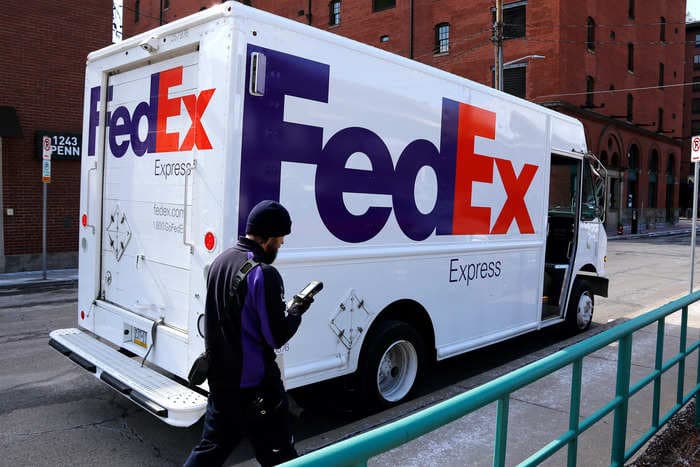 FedEx shares sink over 24% after the delivery giant ditches its earnings outlook and warns of a worsening global economy