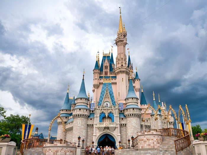 Disney World guests livestreamed Hurricane Ian as the storm struck Florida