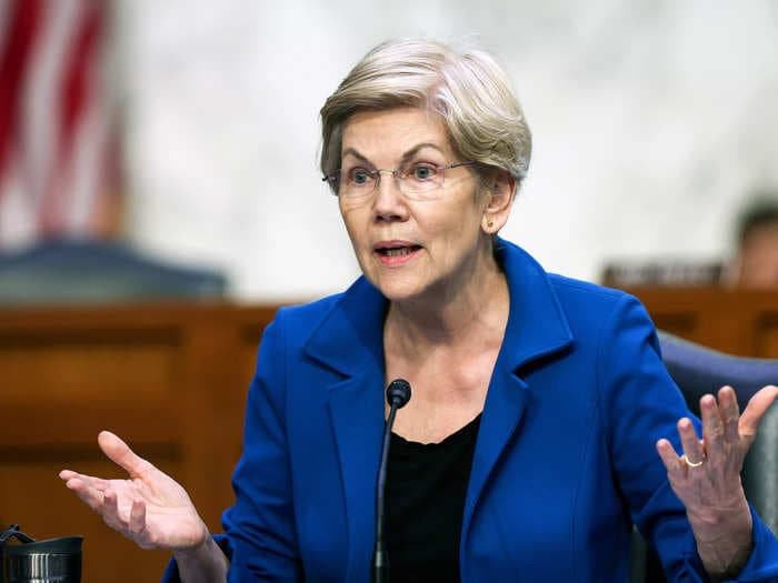 Elizabeth Warren slams Republicans' efforts to block Biden's student-loan forgiveness, saying 'it won't work' and prioritizes 'the profits of corporate loan servicers'