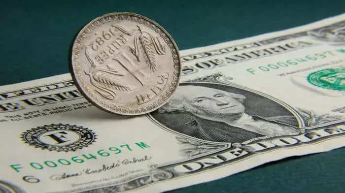 Rupee falls 4 paise to 81.66 against US dollar in early trade