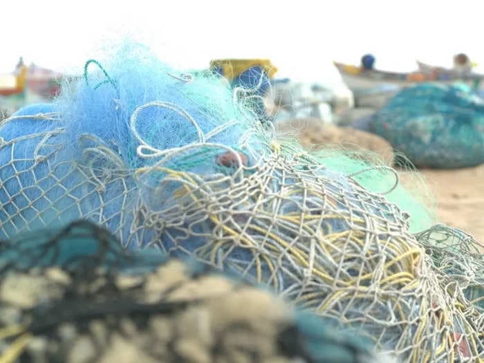 The blue part in Samsung Galaxy Z Flip 4 is made of repurposed fishing nets