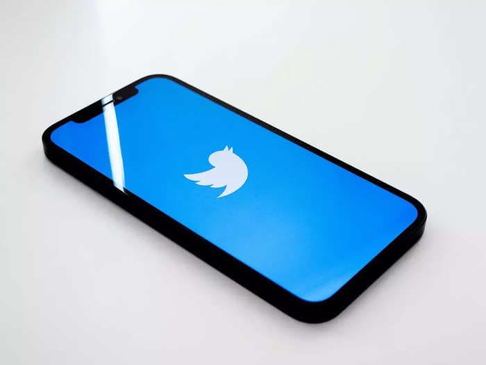 Twitter will soon allow you to control who can mention you in their tweets