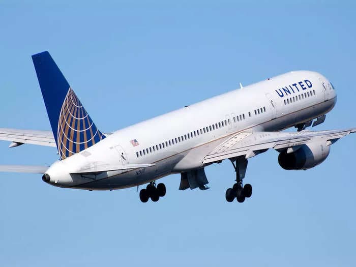 Flames shot out of the engine of a United Airlines plane after a bird strike, forcing its return to Chicago O'Hare Airport