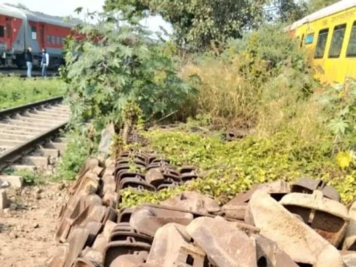 Railways sets new record in scrap sales, earns Rs 2,582 cr in 6 months