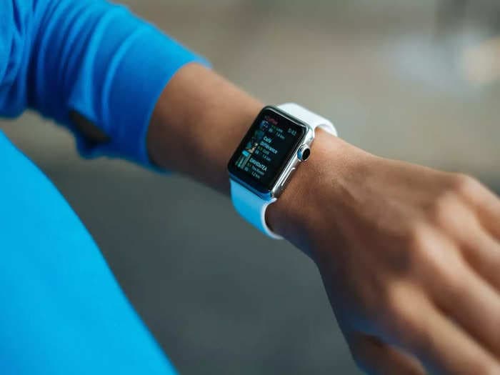 Best smartwatches to buy under ₹500 in 2023