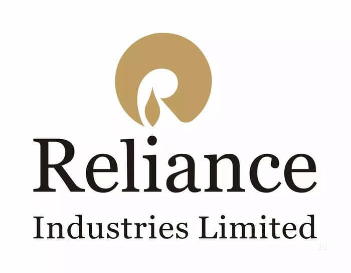 RIL shareholders to get shares on 1:1 basis in soon to be listed JFSL