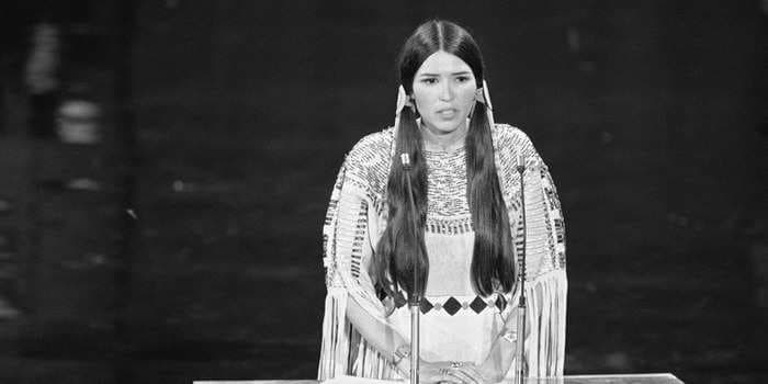 Sisters of Sacheen Littlefeather, an Apache activist who refused an Oscar on Marlon Brando's behalf, say she wasn't actually Native American: report