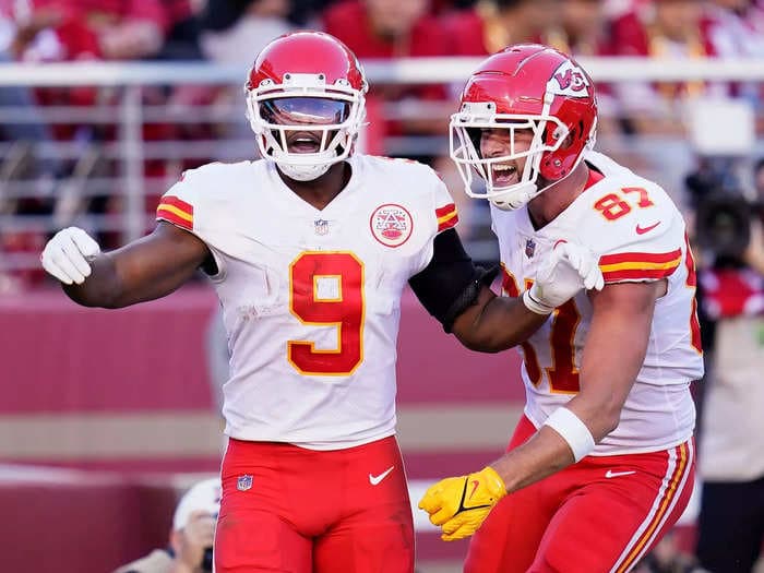 JuJu Smith-Schuster credits Call of Duty gaming sessions with Chiefs teammates after win over 49ers