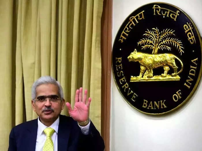 Consumer complaints need to be resolved quickly, says RBI Governor