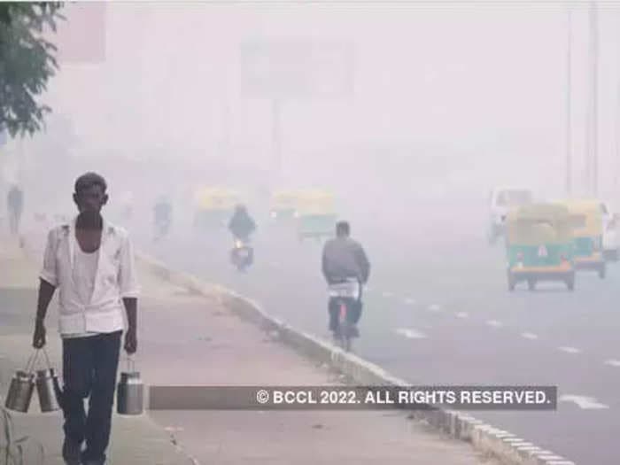 Parents of school going children worried as quality of Delhi air deteriorates