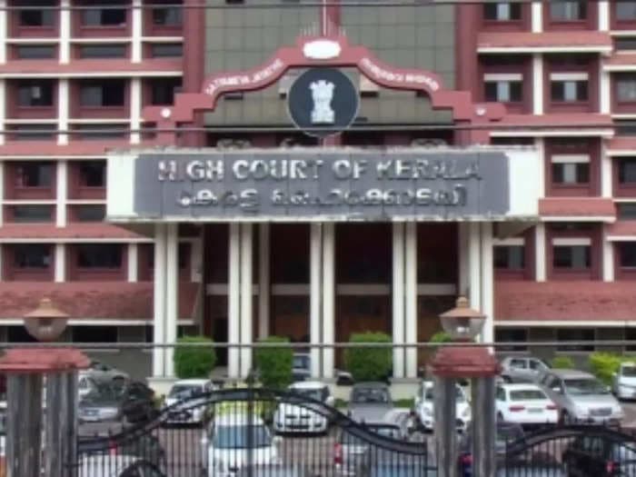 Cannot restrict a woman from exercising her reproductive right to procreate or abstain: Kerala HC