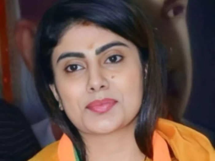 BJP fields Rivaba, wife of cricketer Ravindrasinh Jadeja, from Jamnagar North