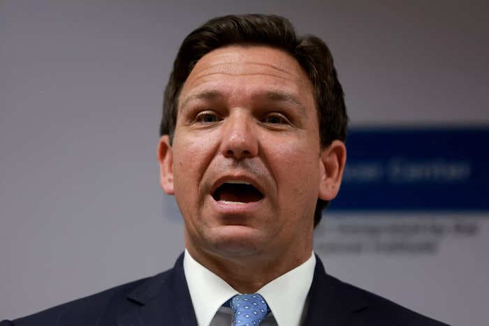 DeSantis reportedly 'distancing' himself from Trump as rumblings of a potential 2024 White House run grow louder: 'There's no upside to rolling around in the mud with Trump'