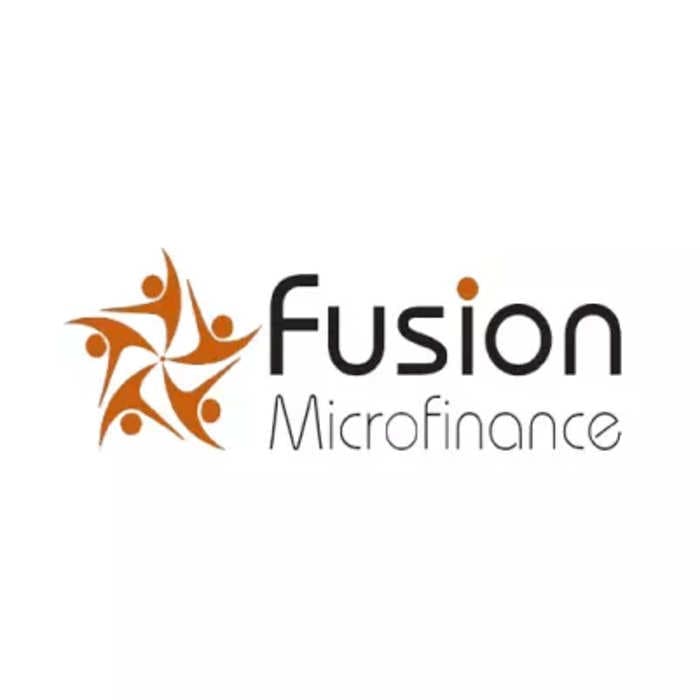 Fusion Micro Finance lists at a 2% discount amid volatile market conditions