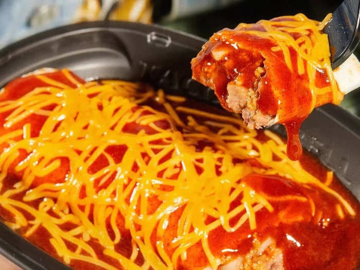 I tried 3 new Taco Bell dishes, and the best one was also the cheapest