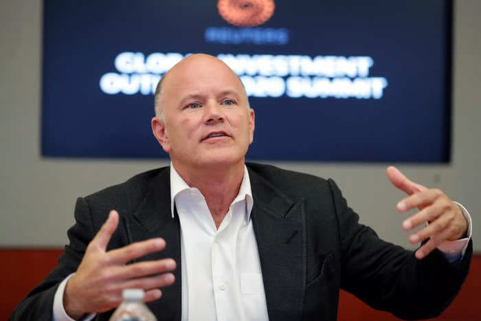 Mike Novogratz backs off his call for bitcoin to hit $500,000 in 5 years, blaming the Fed's rate hikes