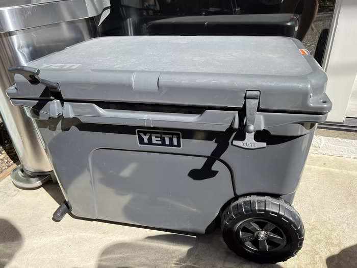 People are scavenging for high-end coolers that are washing up on shores from Seattle to Alaska after a freighter lost shipping containers last fall: 'The Yetis are still out there'