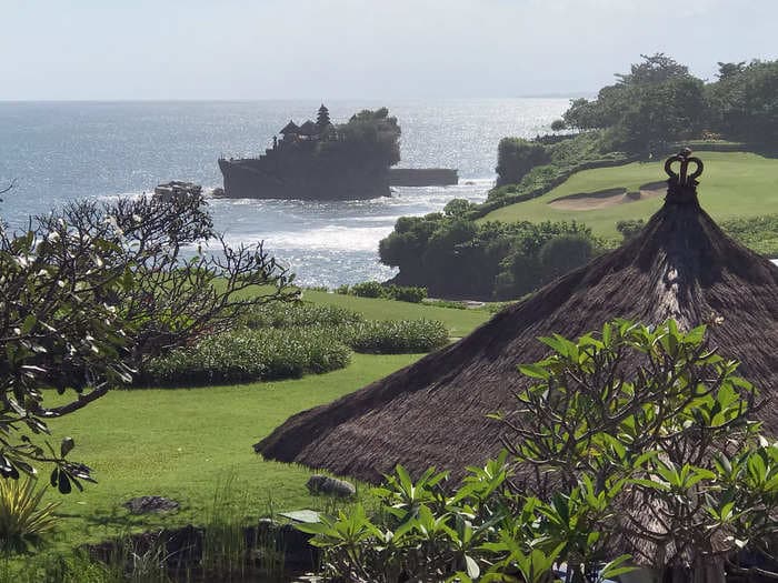 The construction of Trump's ultra luxury 6-star golf resort in Bali has stalled leaving workers jobless, report says