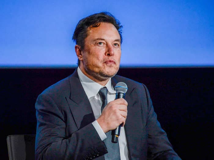 A Silicon Valley investor says Elon Musk's move to abruptly suspend journalists on Twitter is 'a direct attack' by the CEO 'on journalism'