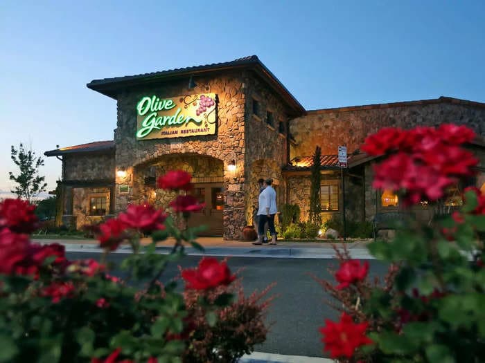 The surprise lettuce crisis cost Olive Garden's owner as much as $5 million in 3 months