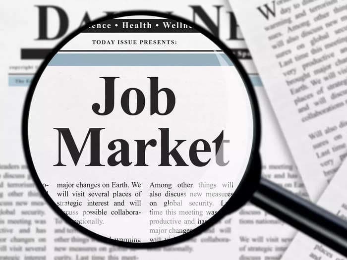 India’s hiring intent rises in Q4 led by positive sentiment in ecommerce, telecom and educational services industries