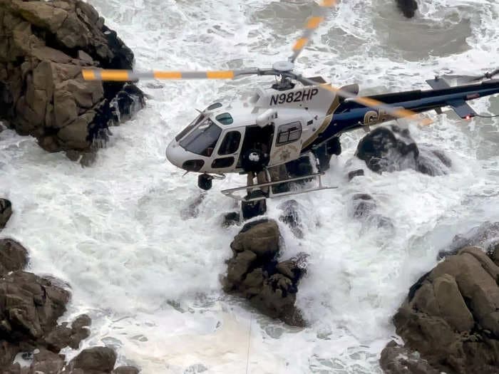 Watch video of the helicopter rescue of the 4 Tesla passengers who survived a 250-foot plunge off a cliff
