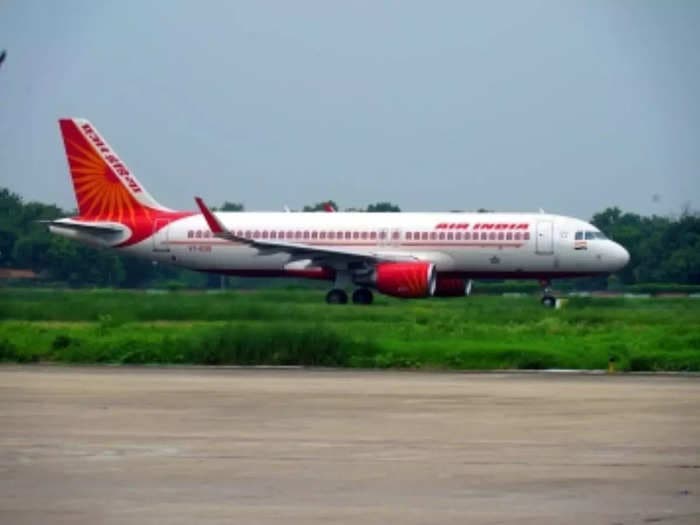 Air India issues show cause notices, de-rosters 4 cabin crew, 1 pilot