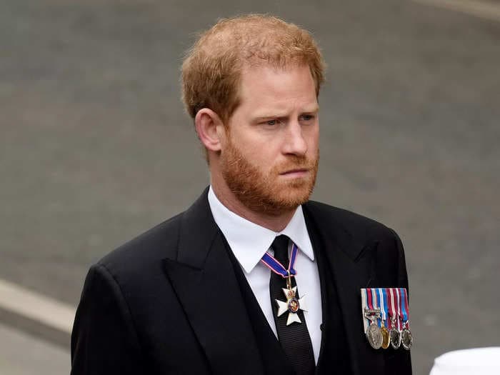 Prince Harry had second thoughts about publishing his memoir 'Spare' after seeing Queen Elizabeth II before she died: report