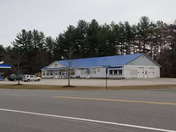 Lebanon, Maine &mdash; where the winning Mega Millions lottery ticket was sold &mdash; is a small town for 'woodsy introverts' with just over 6,000 residents near New Hampshire